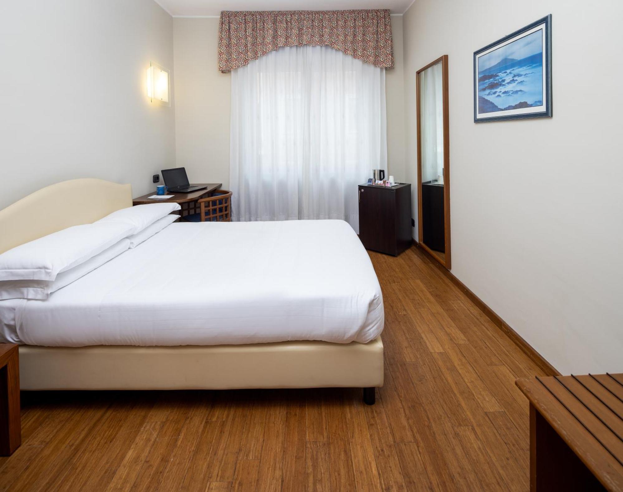 Best Western Hotel Crimea Torino Esterno foto
