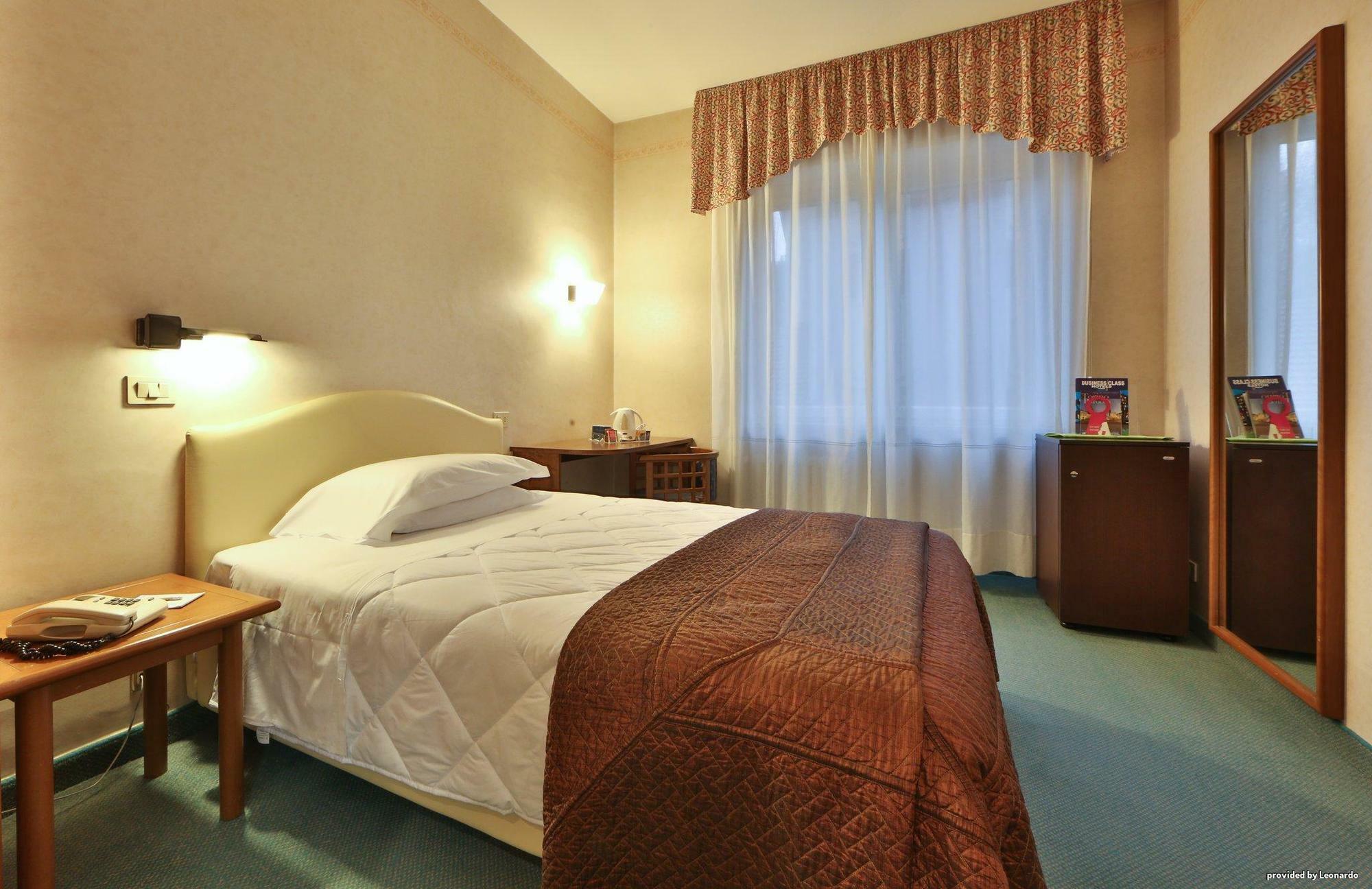 Best Western Hotel Crimea Torino Esterno foto